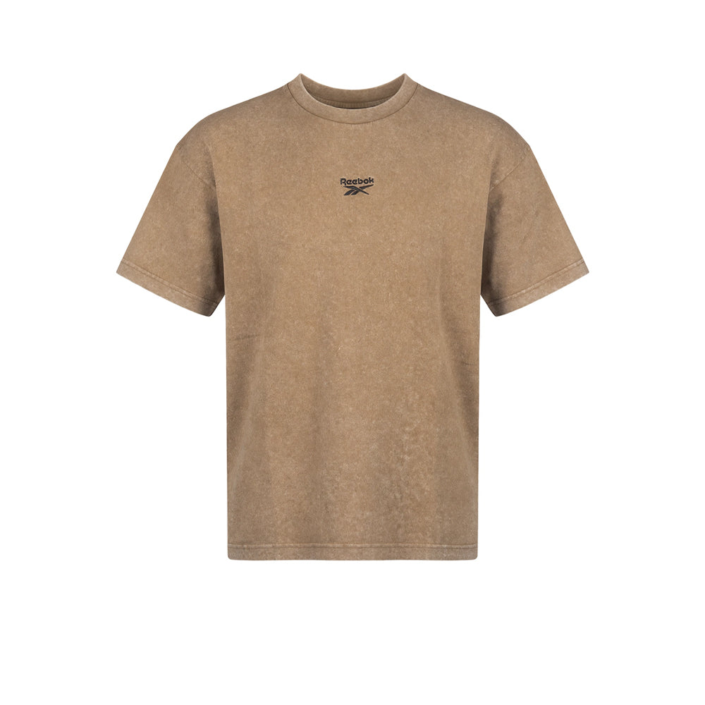 REEBOK Identity Logo Washed เสื้อยืดผู้ชาย Supersports Thailand