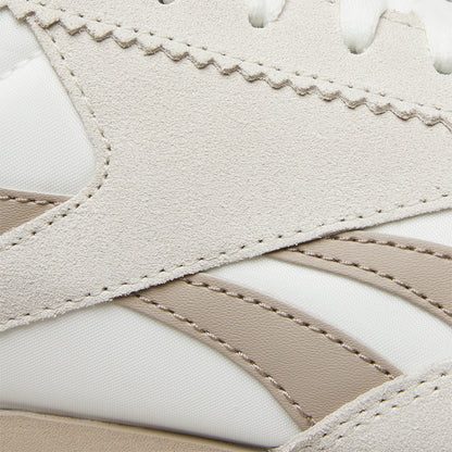 REEBOK R100 Unisex Lifestyle Shoes - Supersports Thailand