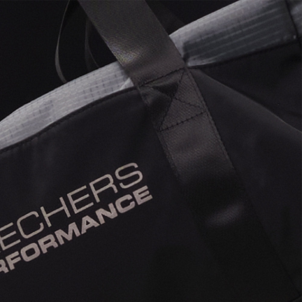 SKECHERS Performance กระเป๋ายิมทรงหมอนผู้ใหญ่ Supersports Thailand