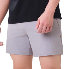 SKECHERS Performance กางเกงวิ่งขาสั้นผู้ชาย