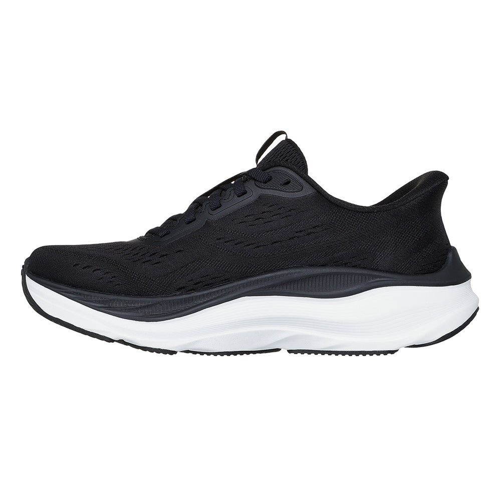SKECHERS Hands Free Slip-ins: Max Run Women's Running Shoes - Supersports Thailand