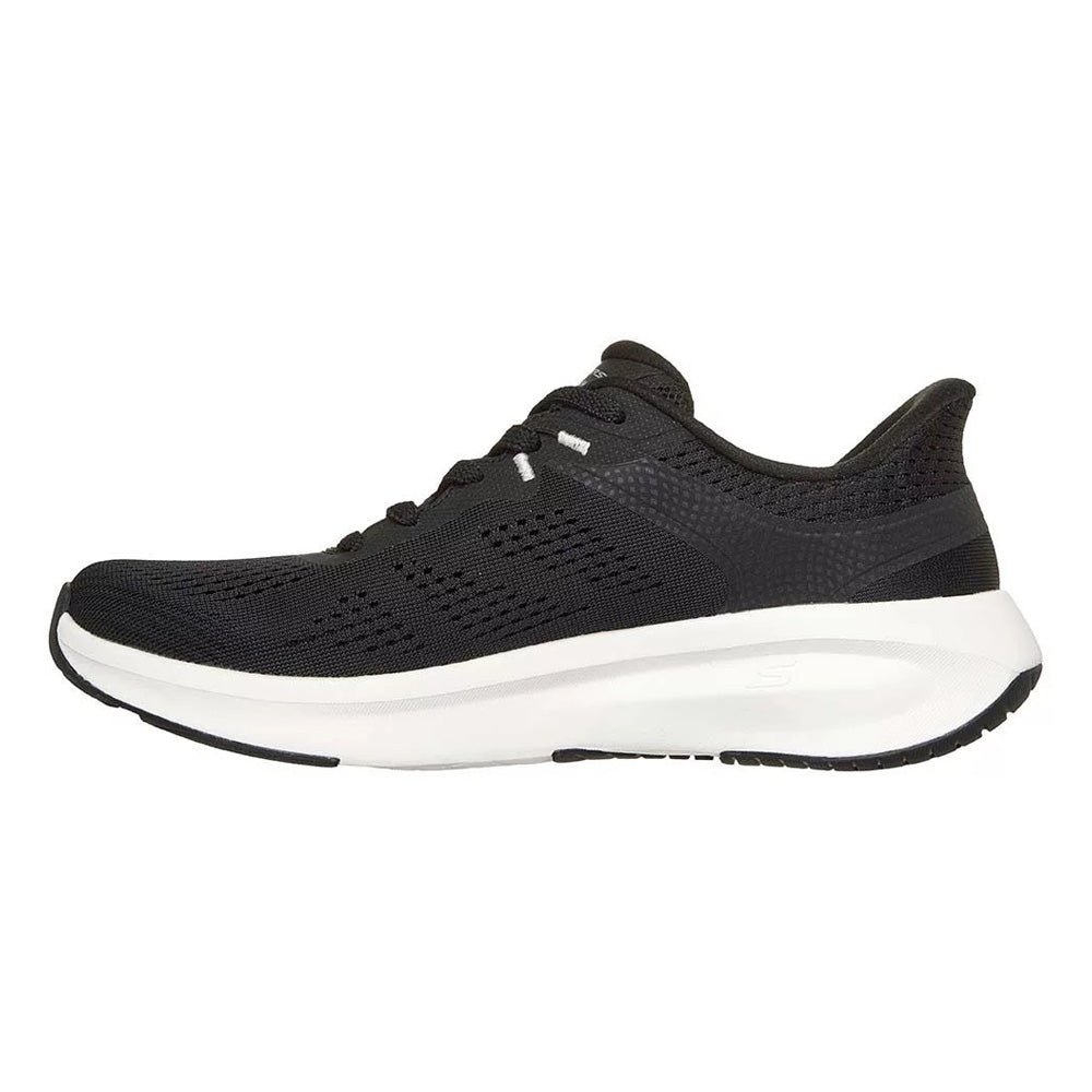 SKECHERS Hands Free Slip-ins®: Sport - Cloud Ride Women's Lifestyle Shoes - Supersports Thailand