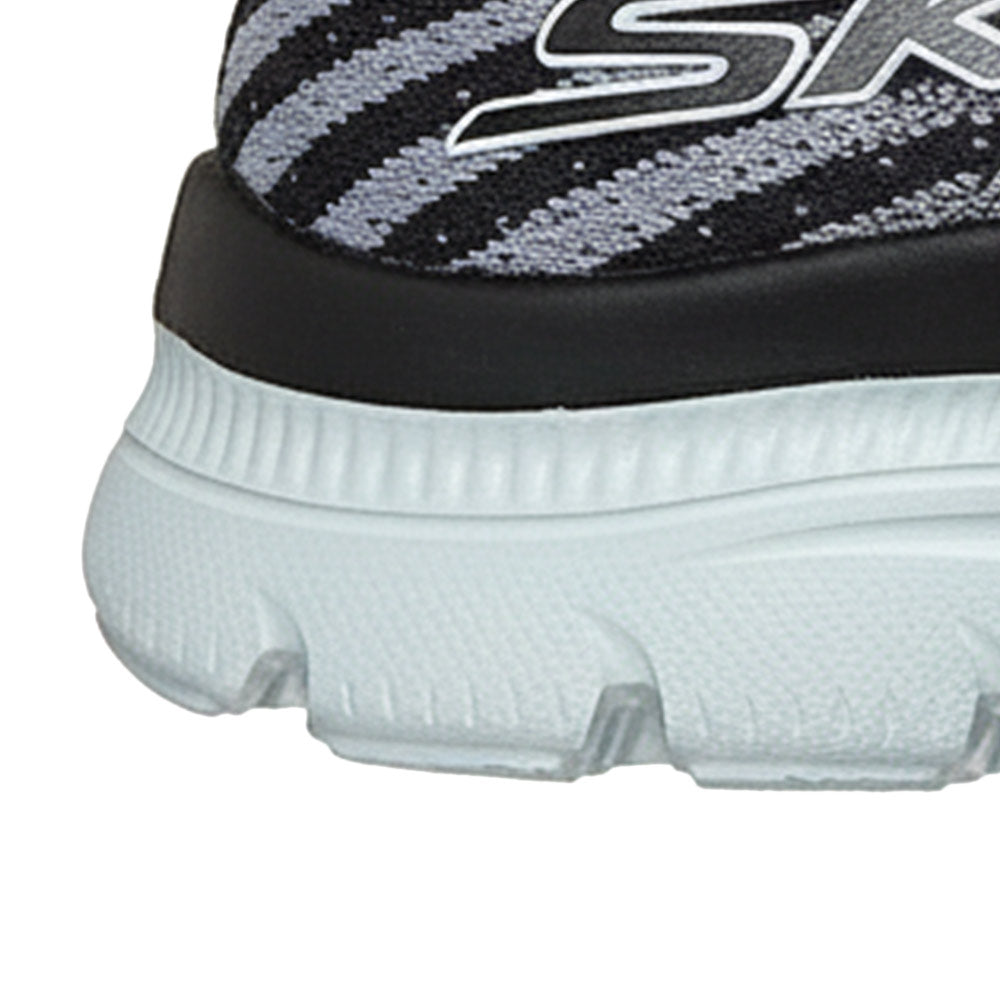 SKECHERS Slip-ins: Summits Plus Women's Lifestyle Shoes - Supersports Thailand