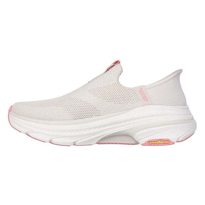 SKECHERS Slip-Ins: GOrun Max Cushioning Arch Fit 2.0 - Cambridge Women's Running Shoes - Supersports Thailand