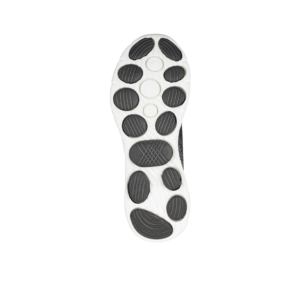 SKECHERS Hands Free Slip-ins: GO WALK 8 - Pelayo Men's Training Shoes - Supersports Thailand Supersports Thailand