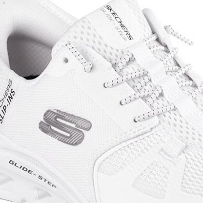 SKECHERS Hands Free Slip-ins: Glide-Step Pro Women's Lifestyle Shoes - Supersports Thailand