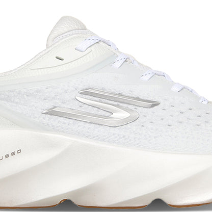 SKECHERS Hands Free Slip-ins: Aero Burst รองเท้าวิ่งผู้หญิง