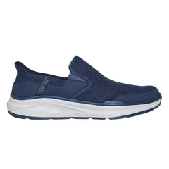 SKECHERS Hands Free Slip-ins® Relaxed Fit®: Equalizer 6.0 - Stoaver Men's Lifestyle Shoes - Supersports Thailand