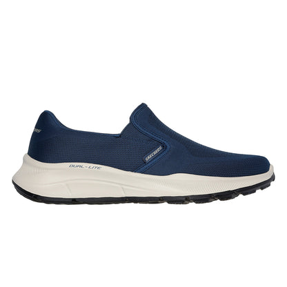 SKECHERS Relaxed Fit®: Equalizer 4.0 - Grand Legacy Men's Lifestyle Shoes - Supersports Thailand