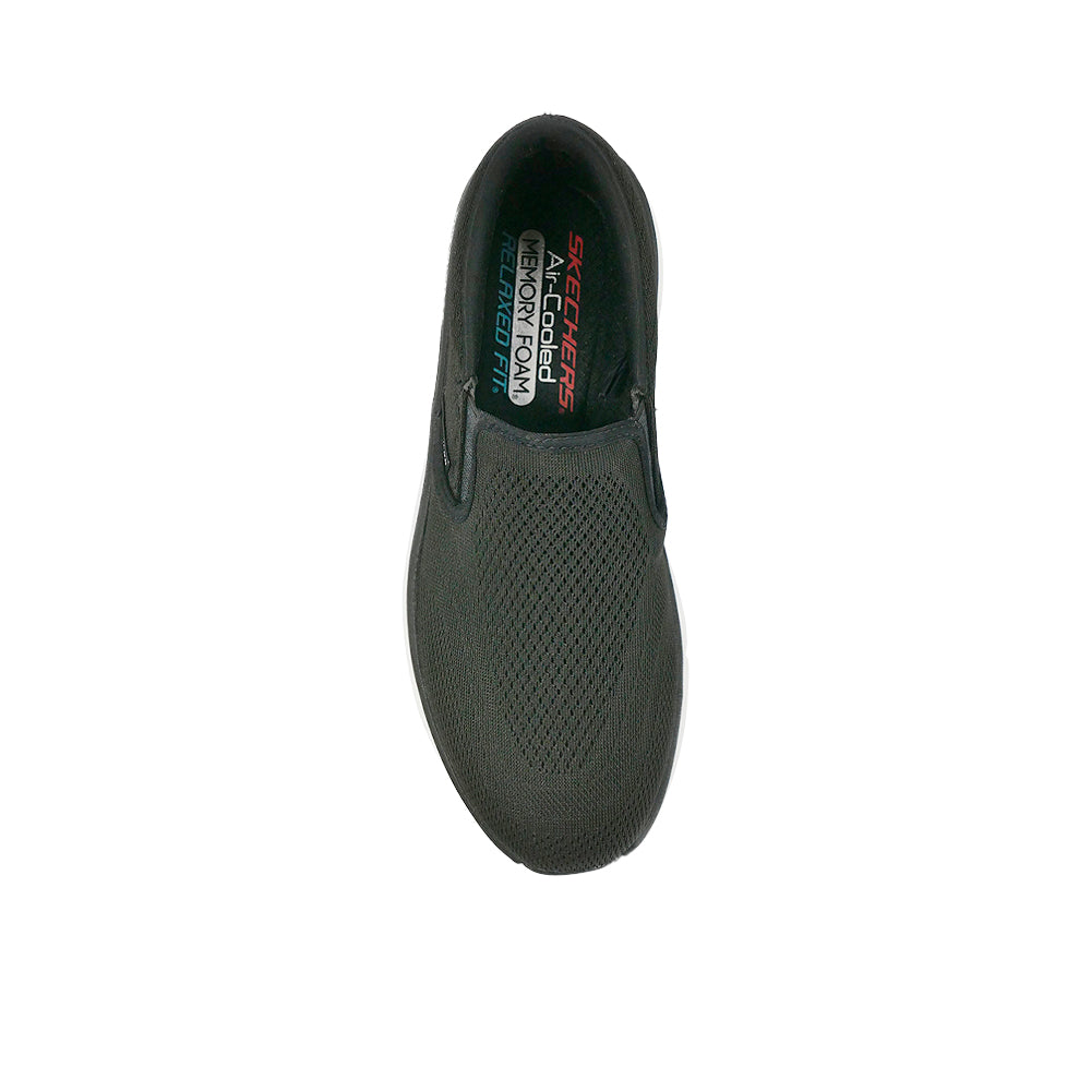 SKECHERS Relaxed Fit®: D'Lux Walker® 2.0 - Denmor Men's Lifestyle Shoes - Supersports Thailand