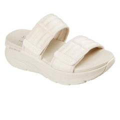SKECHERS Sport Comfort: Relaxed Fit®: D'Lux Walker - Poolside Perfect Women's Sandals - Supersports Thailand