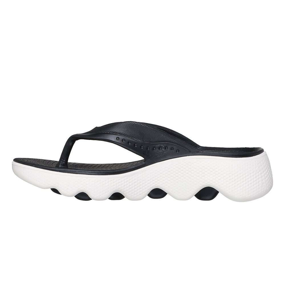 SKECHERS Massage Fit Foamies - Alluring รองเท้าแตะผู้หญิง