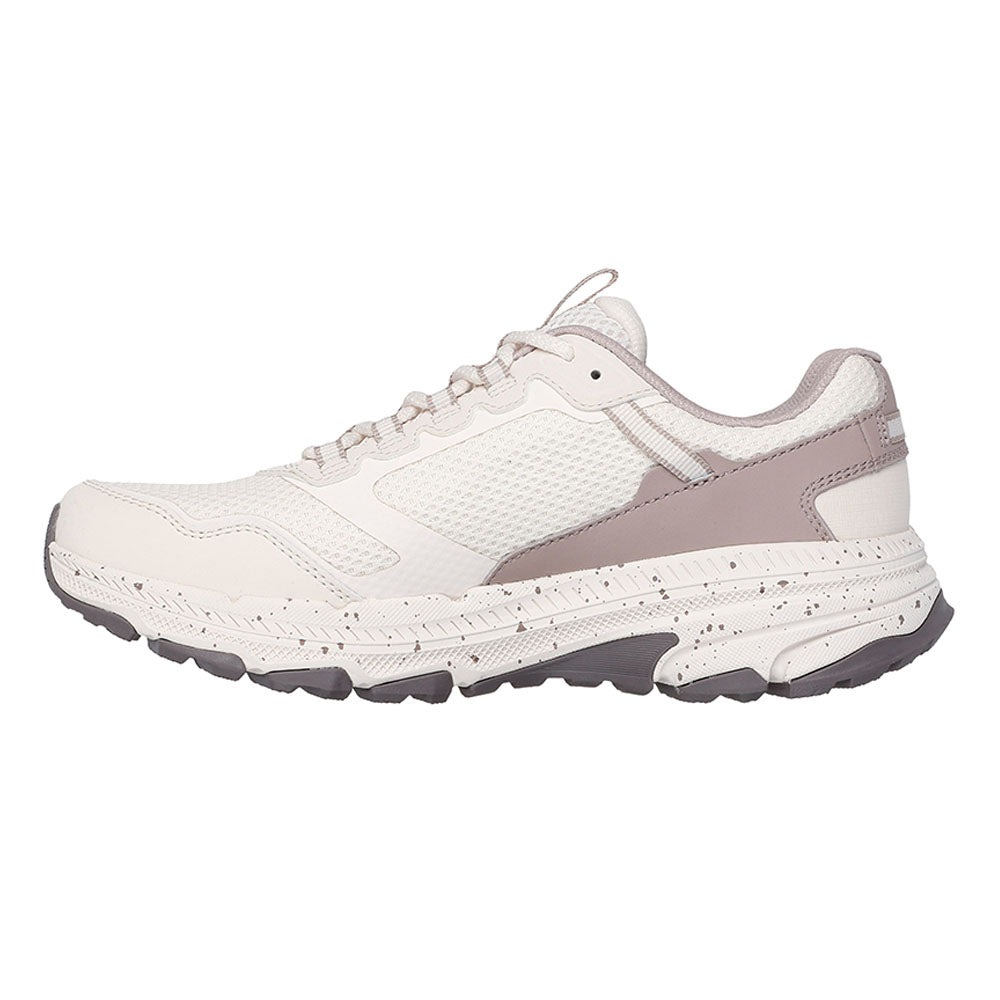SKECHERS GO RUN® Trail Altitude 2.0 - Ravine รองเท้าวิ่งเทรลผู้หญิง