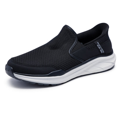 SKECHERS Hands Free Slip-ins® Relaxed Fit®: Equalizer 6.0 - Stoaver Men's Lifestyle Shoes - Supersports Thailand