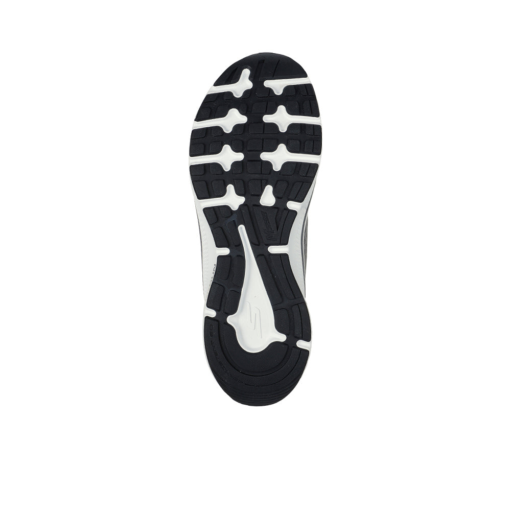 SKECHERS Hands Free Slip-ins®: GO RUN Consistent 2.0™ - Empowered Men's Running Shoes - Supersports Thailand