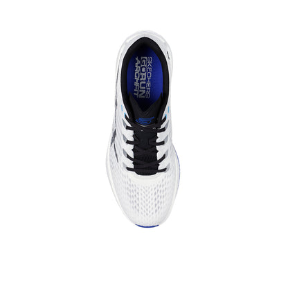 SKECHERS GO RUN Razor 5™ รองเท้าวิ่งผู้ชาย