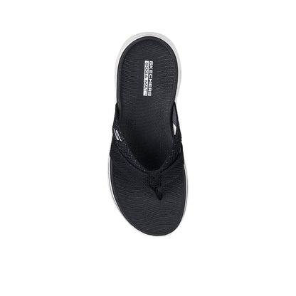 SKECHERS GO WALK® 7 - Avery รองเท้าแตะผู้หญิง