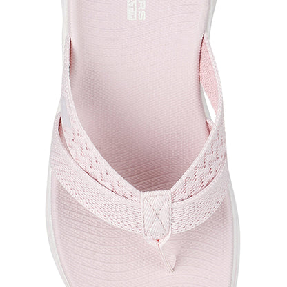 SKECHERS GO WALK® 7 - Avery รองเท้าแตะผู้หญิง