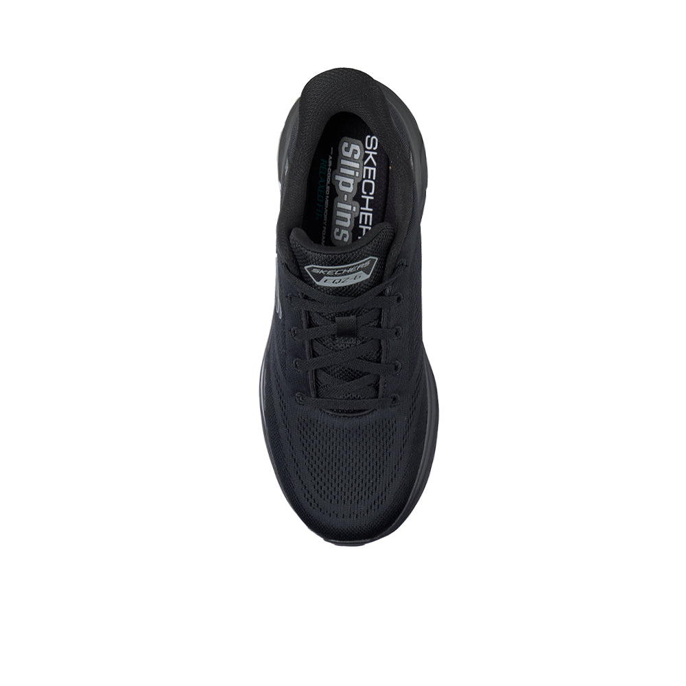 SKECHERS Slip-ins® Relaxed Fit®: Equalizer 6.0 - Royze Men's Lifestyle Shoes - Supersports Thailand Supersports Thailand