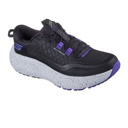 SKECHERS GO RUN® Supersonic Max A/T™ รองเท้าวิ่งเทรลผู้ชาย