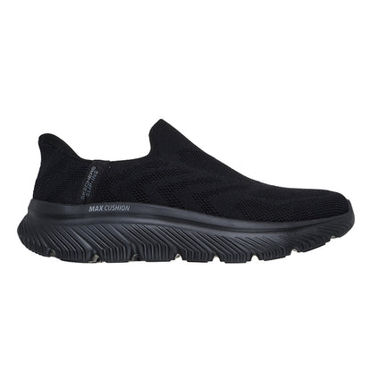 SKECHERS GOwalk Slip‑Ins — Max Cushioning Hyper Burst Men's Training Shoes - Supersports Thailand