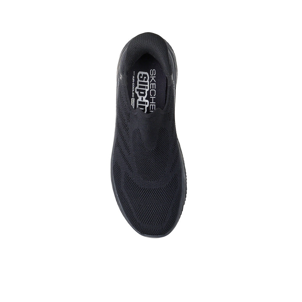 SKECHERS GOwalk Slip‑Ins — Max Cushioning Hyper Burst Men's Training Shoes - Supersports Thailand