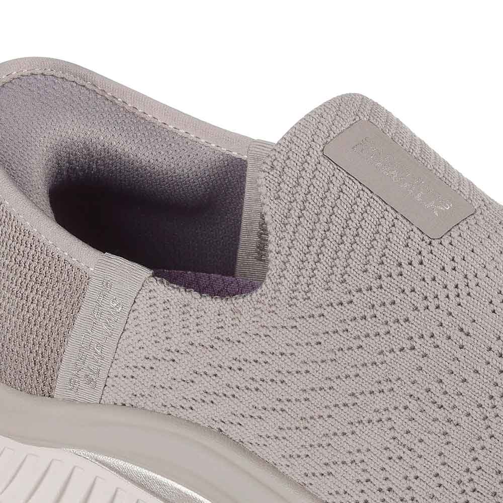 SKECHERS Hands Free Slip-ins®: GO WALK® Max Cushioning® Arch Fit® - Camilla Women's Training Shoes - Supersports Thailand Supersports Thailand