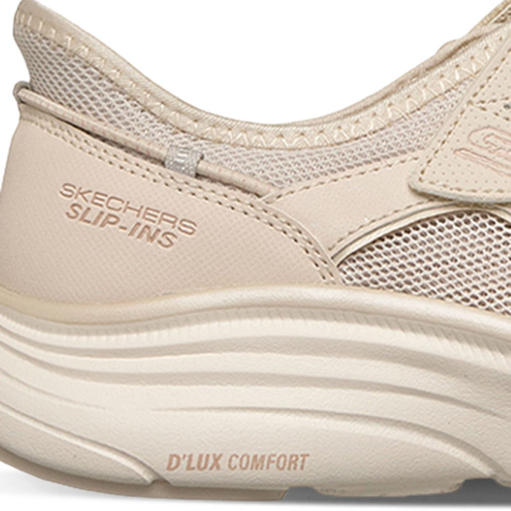 SKECHERS Slip-Ins: Sport Active D'Lux Comfort 2.0 - Pixxie Women's Lifestyle Shoes - Supersports Thailand Supersports Thailand