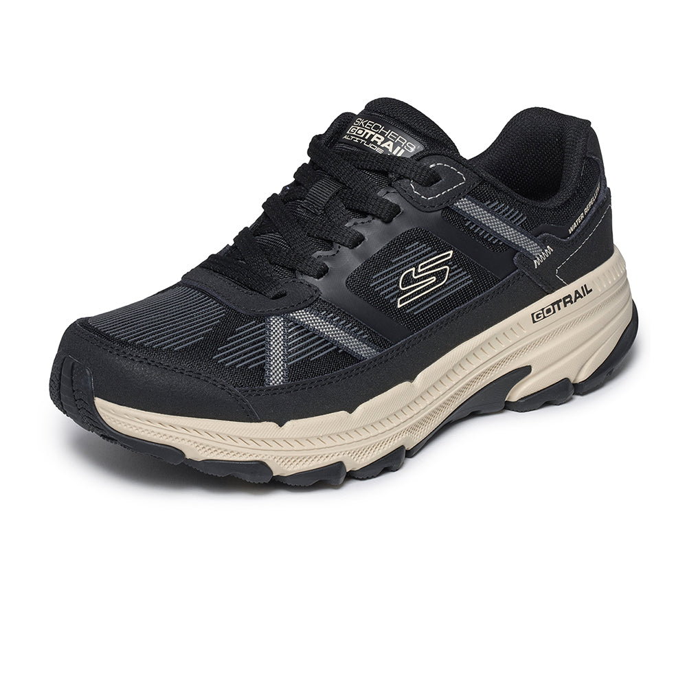 SKECHERS GO RUN Trail Altitude 2.0 - Red Rock Women's Trail Running Shoes - Supersports Thailand