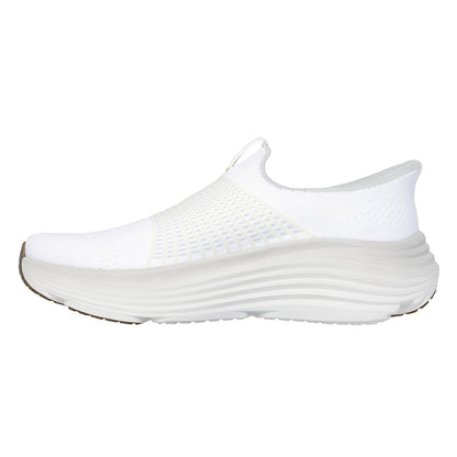 SKECHERS Slip-ins®: Max Cushioning® Endeavour - Aiken Men's Running Shoes - Supersports Thailand