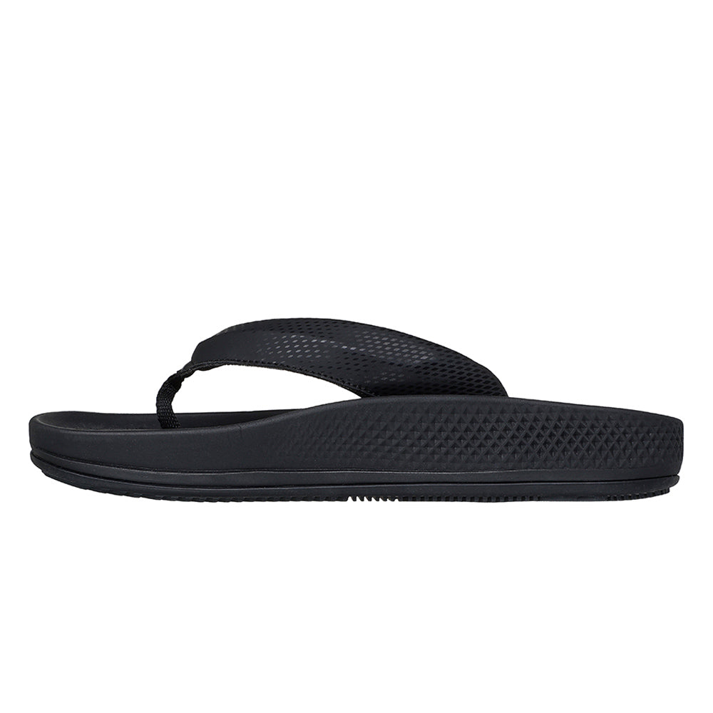SKECHERS Arch Fit® Hyper Slide - Cruze Men's Sandals - Supersports Thailand Supersports Thailand
