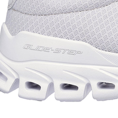 SKECHERS Glide-Step® - Sylo รองเท้าลำลองผู้ชาย