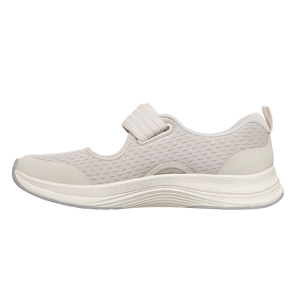 SKECHERS Arch Fit: Sport Active Arch Fit Vista 2.0 - Unlimited รองเท้าลำลองผู้หญิง Supersports Thailand