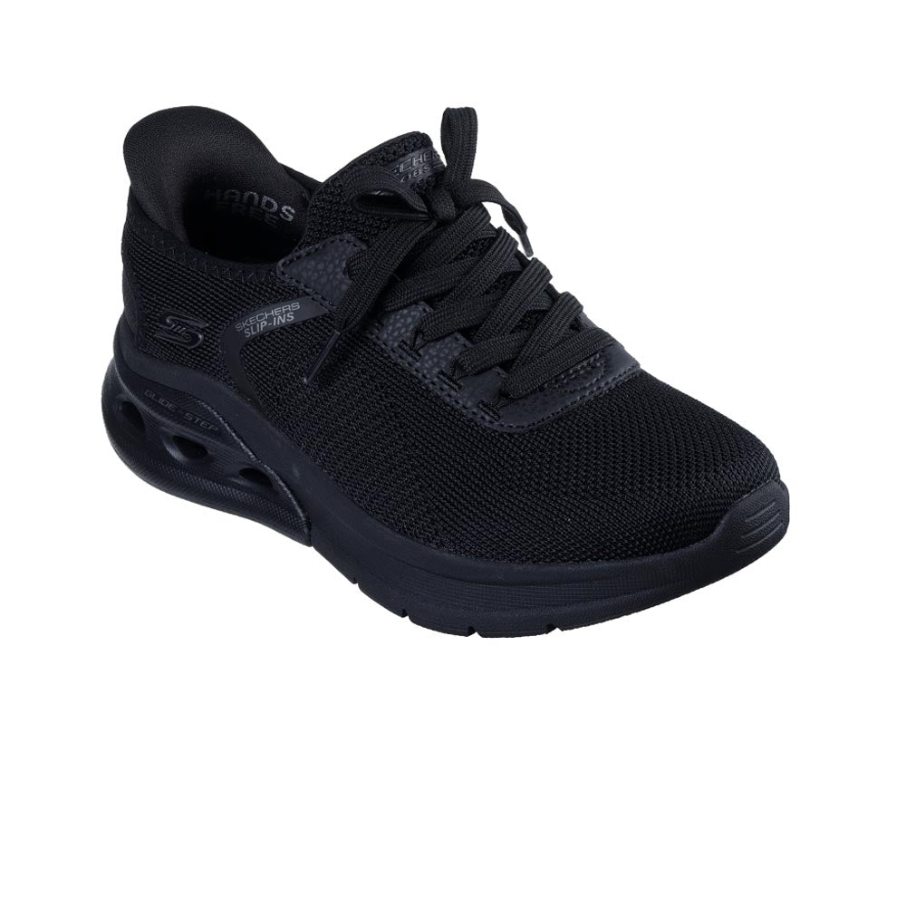 SKECHERS Slip-ins®: BOBS Sport™ Arc Waves 2.0 - Now It Women's Lifestyle Shoes - Supersports Thailand Supersports Thailand