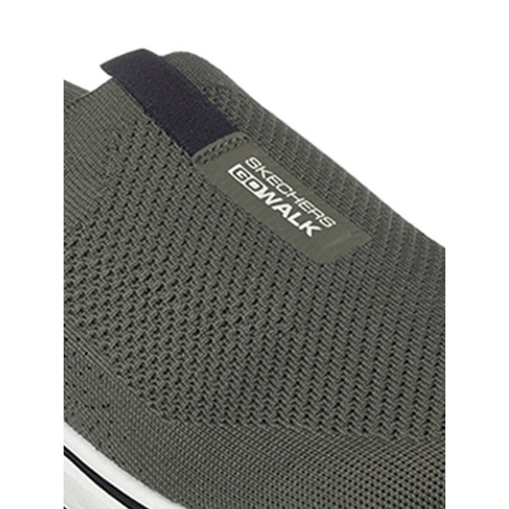 SKECHERS GO WALK 7™ รองเท้าออกกำลังกายผู้ชาย
