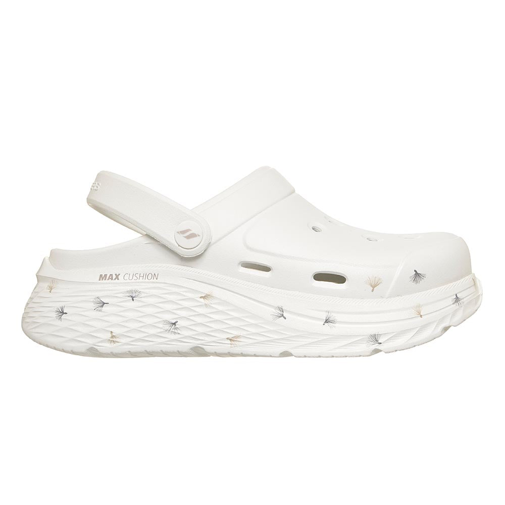 SKECHERS Max Cushioning Elite Foamies - Zinnia Women's Sandals - Supersports Thailand