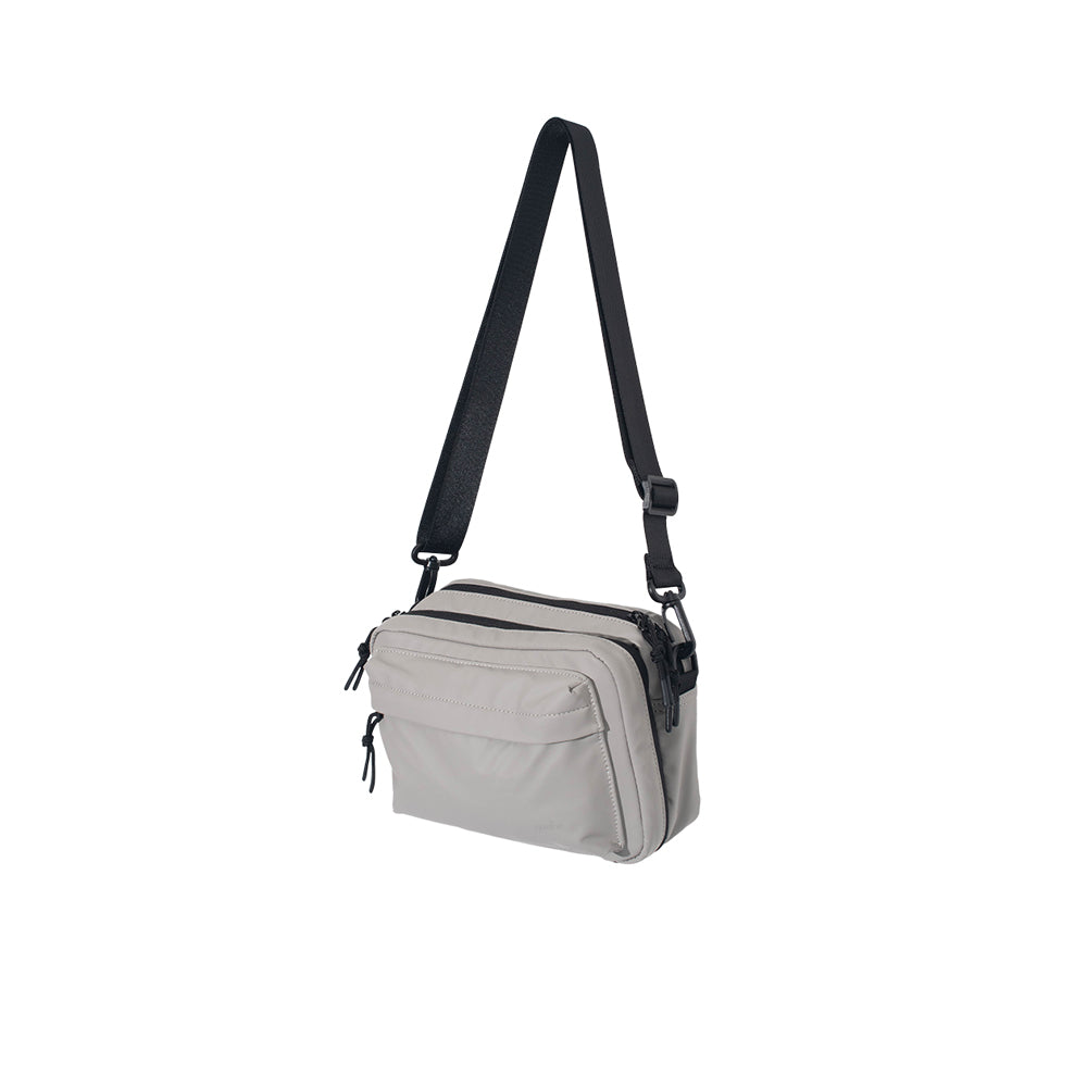 SPIKE Square Zip Unisex Crossbody Supersports Thailand