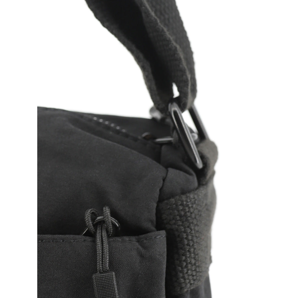 SPIKE Rumi Unisex Crossbody Bag - Supersports Thailand