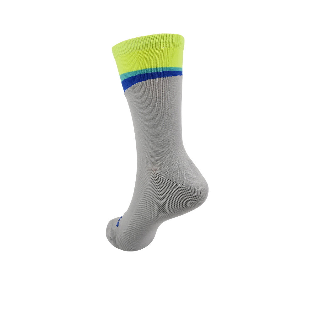 SPIKE Hi-Quarter Chic ถุงเท้าออกกำลังกายผู้ใหญ่