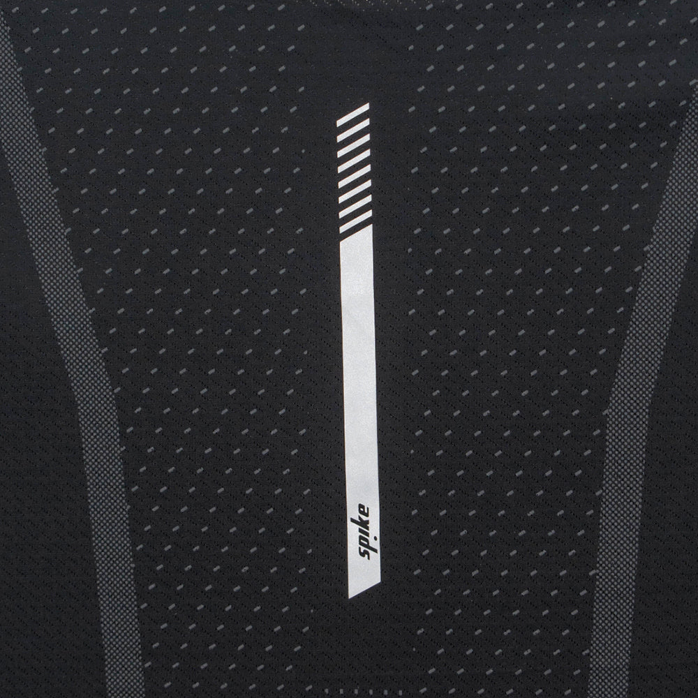 SPIKE Black เสื้อออกกำลังกายผู้ชาย Supersports Thailand