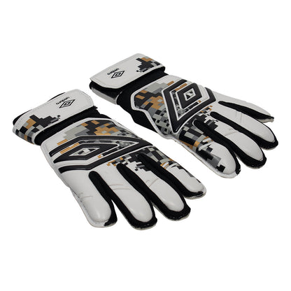 UMBRO Formation Men's Goalkeeper Gloves - Supersports Thailand