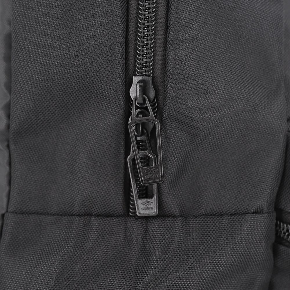UMBRO Mochilas Unisex Backpack - Supersports Thailand