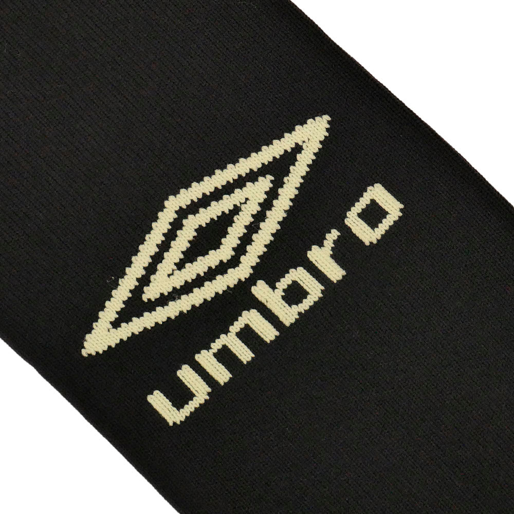 UMBRO ถุงเท้าผู้รักษาประตูผู้ชายทีมชลบุรี เอฟซี ฤดูกาล 2025/26