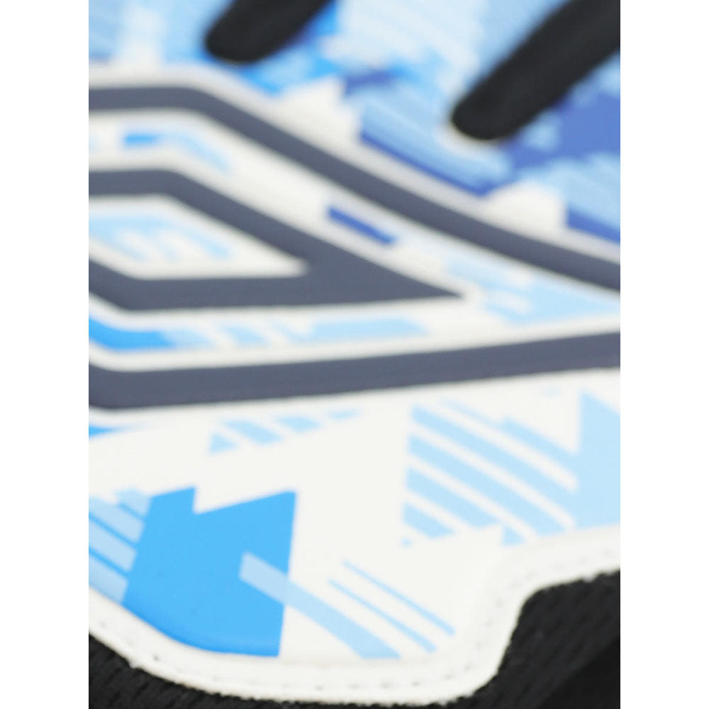 UMBRO Formation Men's Goalkeeper Gloves - Supersports Thailand