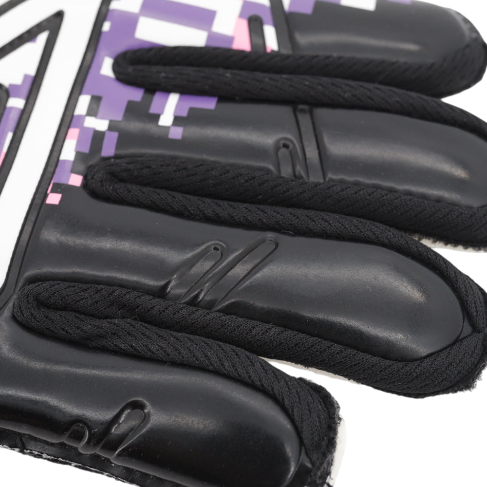 UMBRO Formation Men's Goalkeeper Gloves - Supersports Thailand