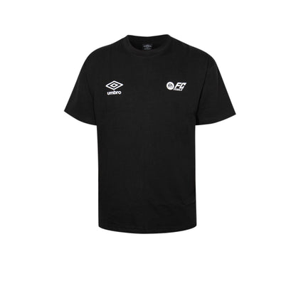 UMBRO x FC Mobile เสื้อยืดผู้ชาย