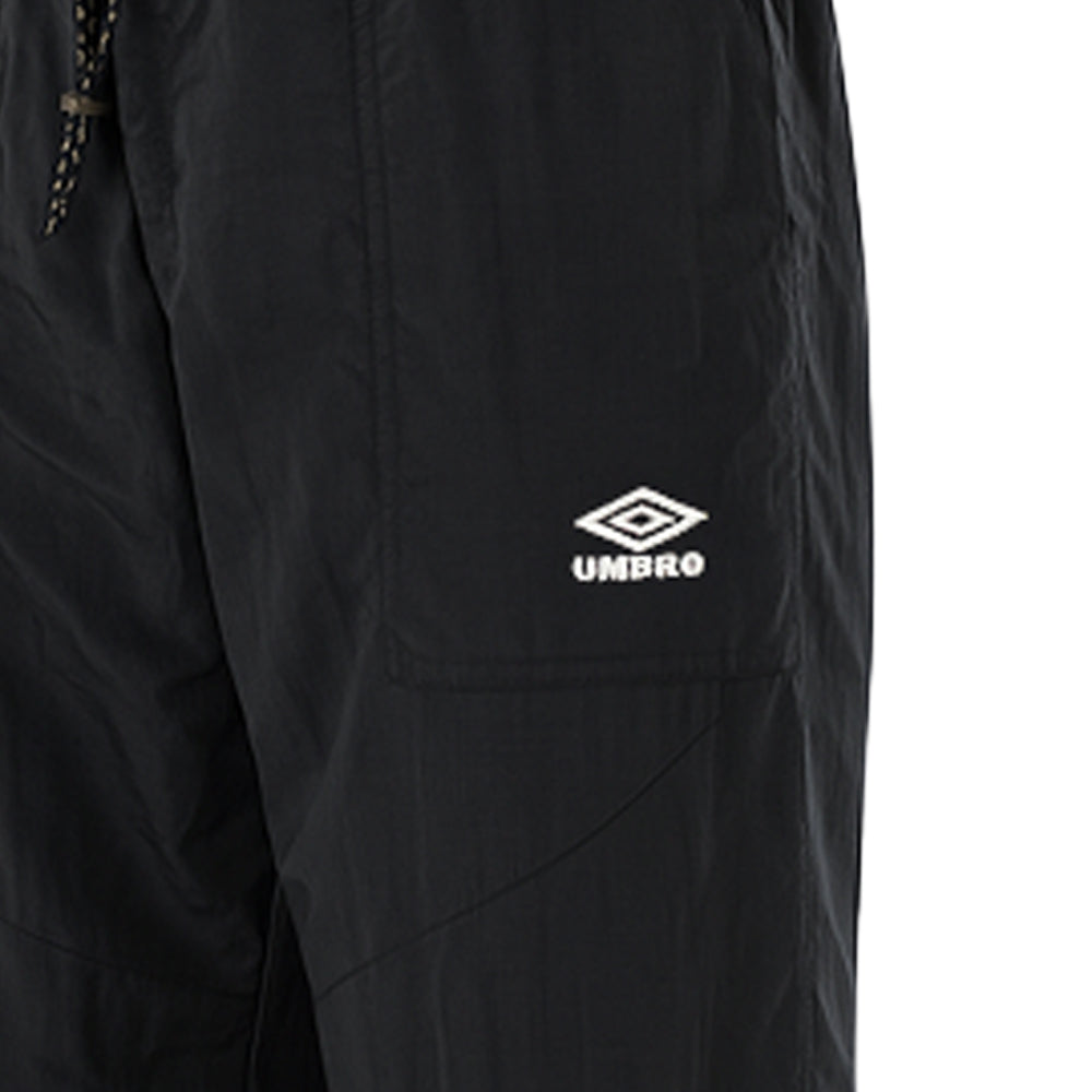 UMBRO Zip Off Loose Fit Men's Football Pants - Supersports Thailand