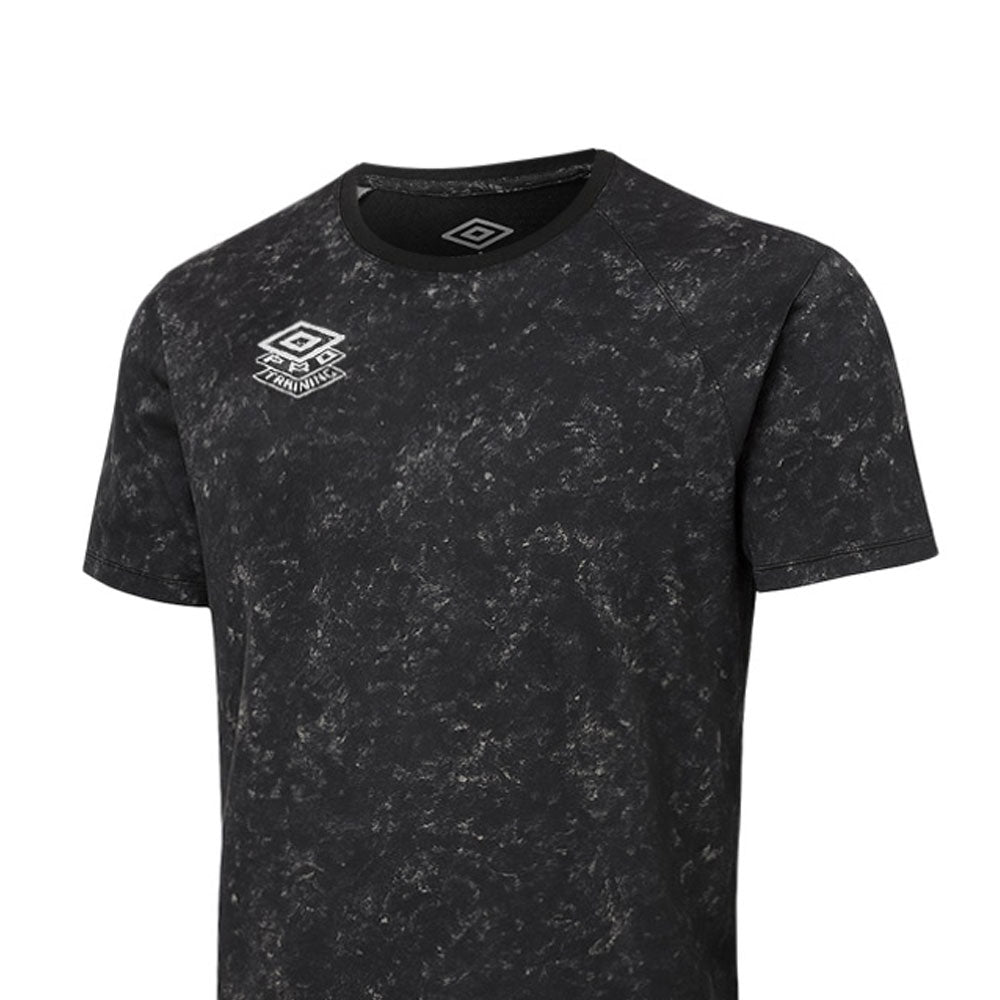 UMBRO Pro Training Active เสื้อฟุตบอลผู้ชาย