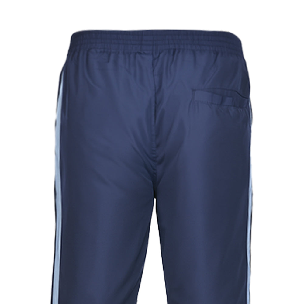 UMBRO Relaxed Track Men's Football Pants - Supersports Thailand