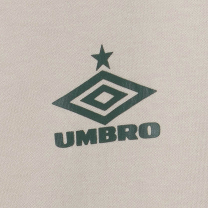 UMBRO Away Days เสื้อยืดฟุตบอลผู้ชาย